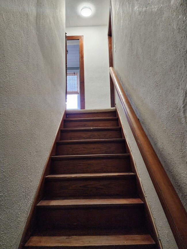 Building Photo - 1316-1318 North Street