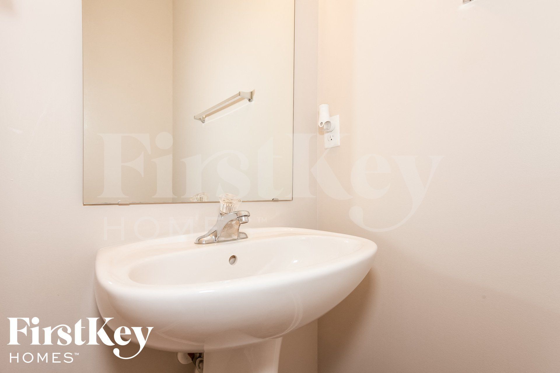 Building Photo - 1737 Larne Cir