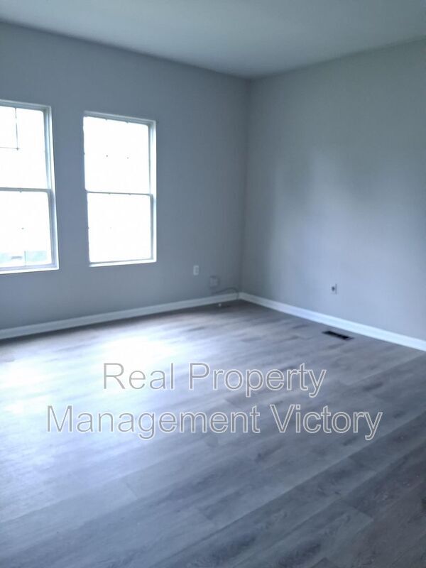 Building Photo - 4909 Avenue R