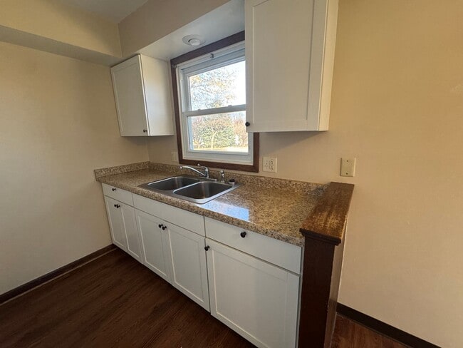 Building Photo - 3414 60th St