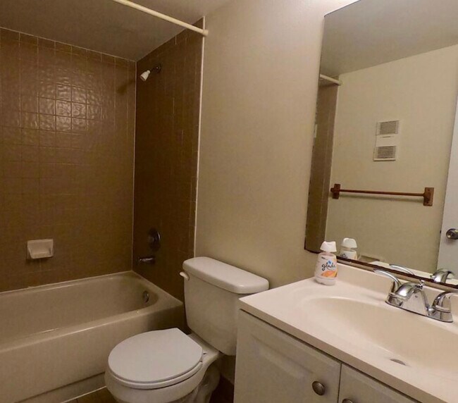 Building Photo - 6115 NW 186th St