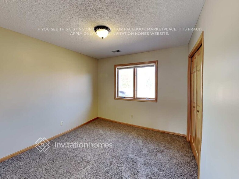 Building Photo - 10410 Stony Creek Dr