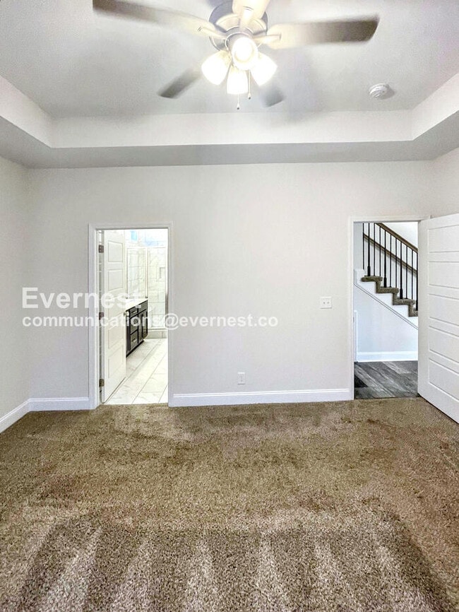 Building Photo - 637 Battery Ct