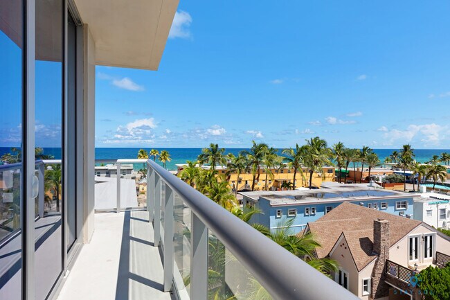 Building Photo - 777 N Ocean Dr