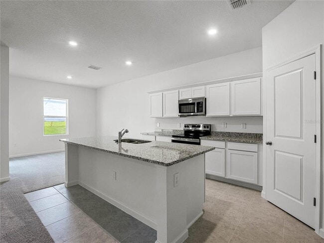 Building Photo - 2202 Raven Rdg Rd
