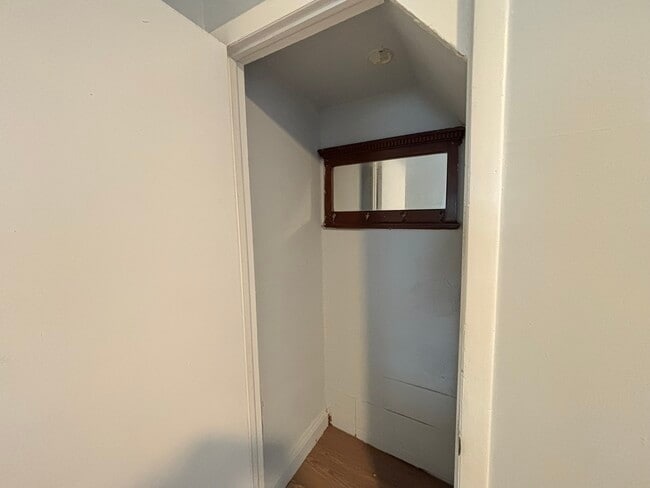 Building Photo - 3240 Tilton St