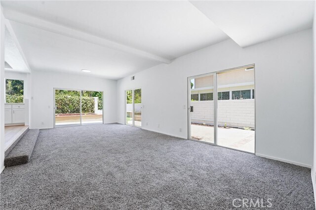Building Photo - 845 Woodcrest Ave