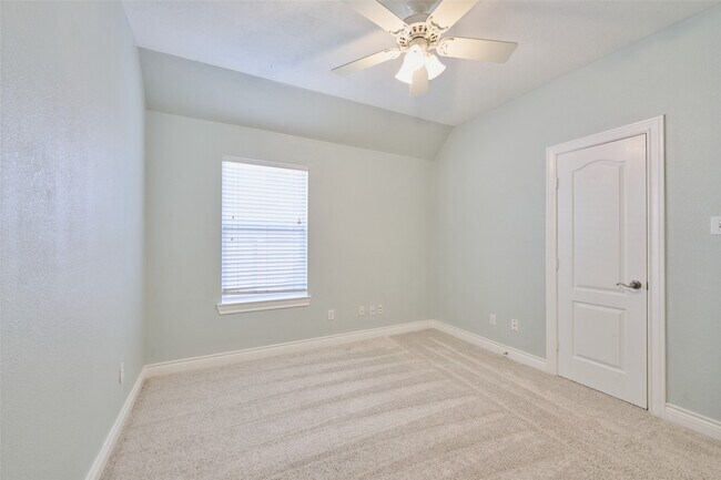 Building Photo - 13313 Enchanted Way