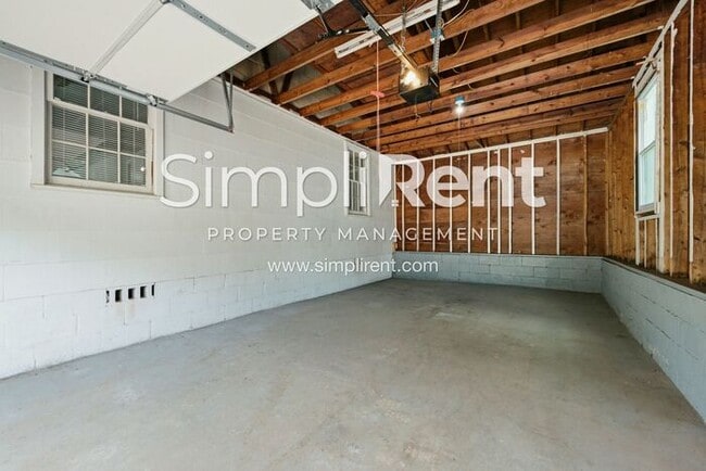 Building Photo - *First Month's Rent Free w/ a 13 month Lease*