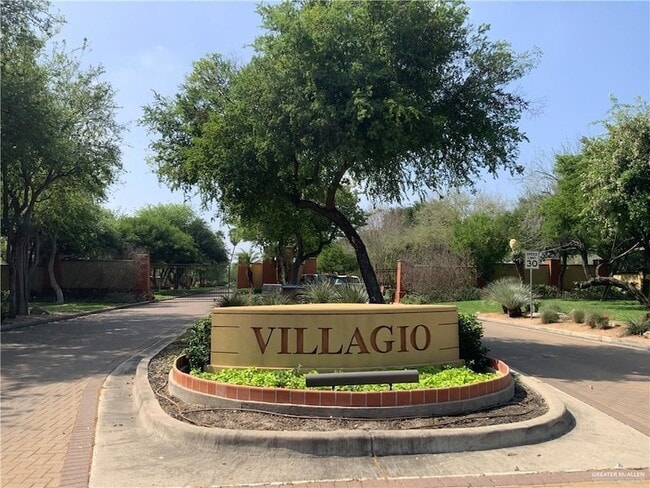 Building Photo - 1441 Ozark Ave