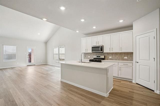 Building Photo - 411 Midnight Oak Dr