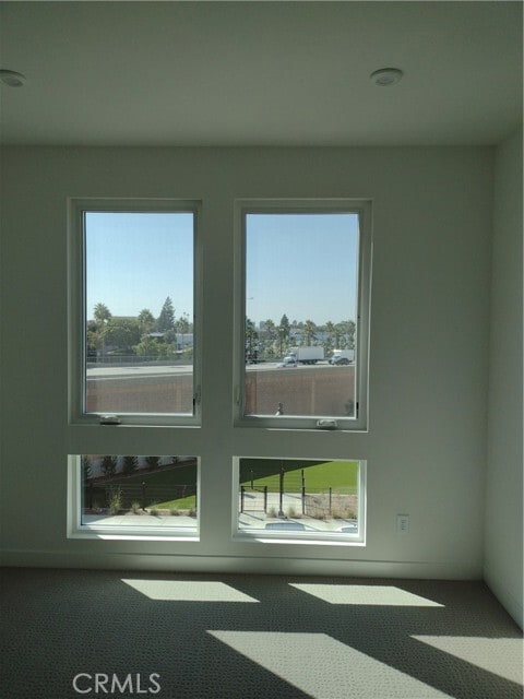 Building Photo - 1715 W Cara Dr