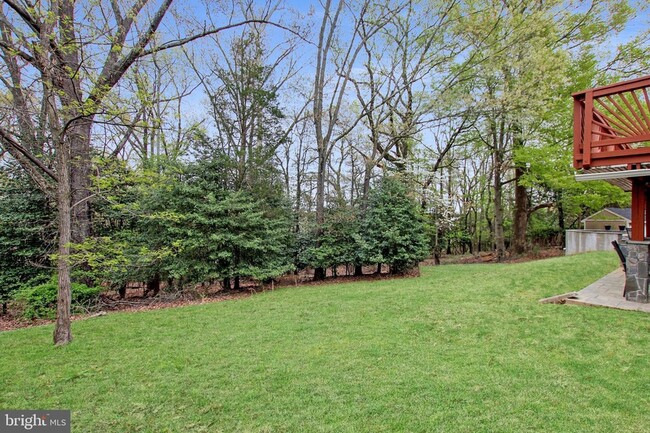 Building Photo - 18414 Garner Ln