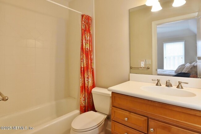 Building Photo - 1111 1st St N