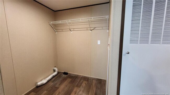 Building Photo - 4224 Meadow Rd