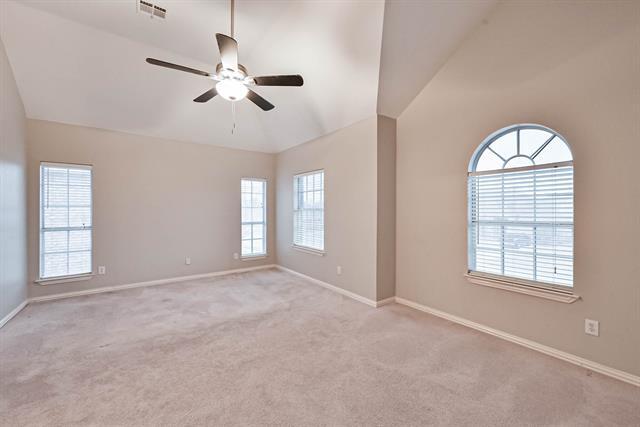 Building Photo - 4310 Mulligan Ave