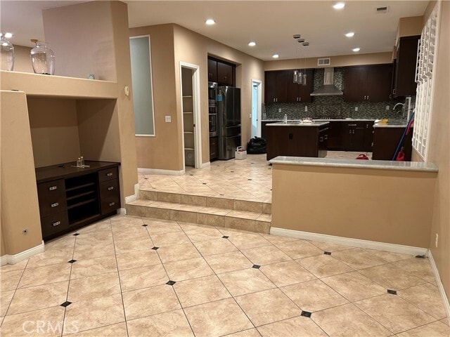 Building Photo - 7058 Villanueva Dr