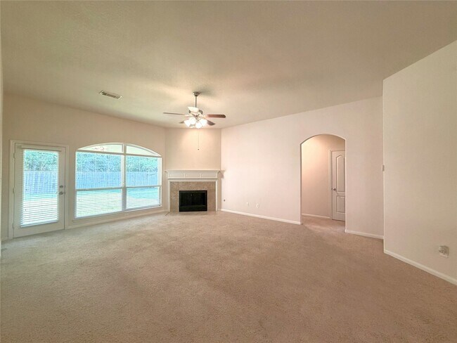 Building Photo - 21411 Venture Park Dr