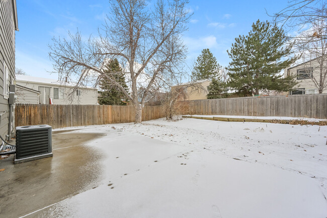 Building Photo - Charming 4-Bedroom Home