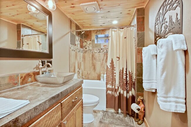 Building Photo - 96 Shilo Dr