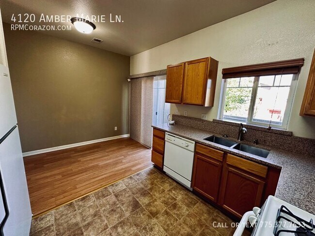 Building Photo - 4120 Amber Marie Ln