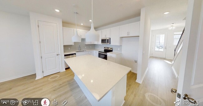 Building Photo - 1258 Bluewater Ln