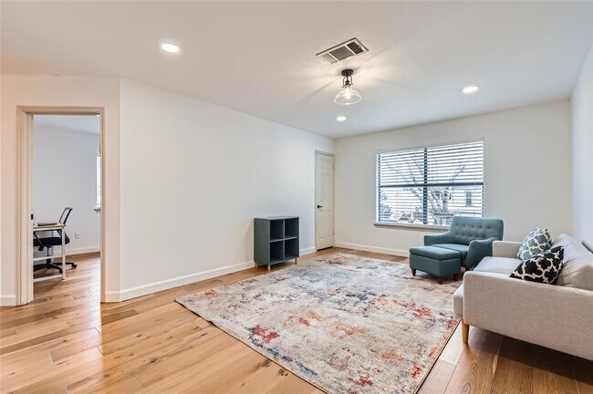 Building Photo - 13205 Kepler Cove