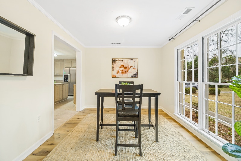 Building Photo - 1408 N Cherokee Ave