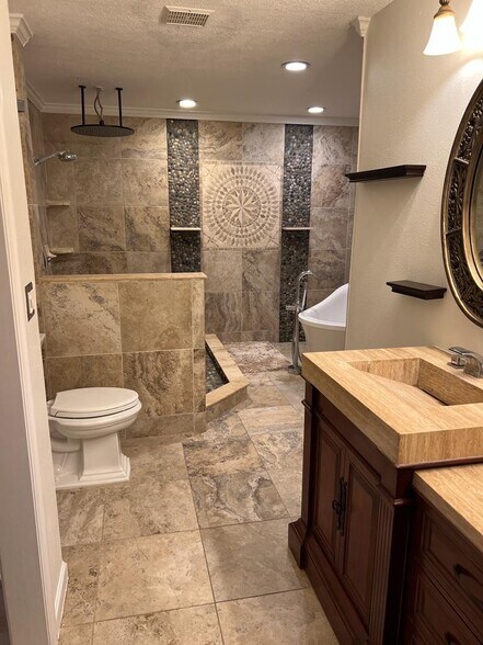 Building Photo - 5517 Interbay Blvd