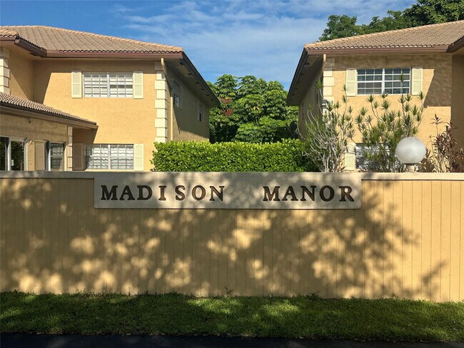 Primary Photo - 3034 Coral Springs Dr