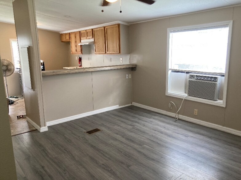 Building Photo - 20516 Spanish Ln