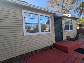 Building Photo - 3611 Elizabeth St