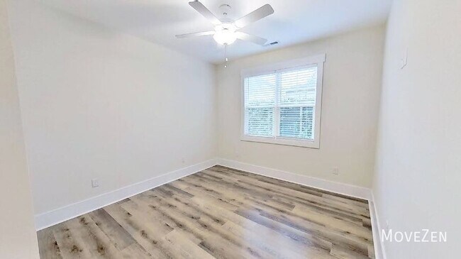 Building Photo - 6504 Oak Canopy Dr