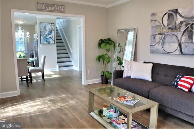 Building Photo - Charming Restored 5BR, 3.5BA Colonial Minutes from D.C.