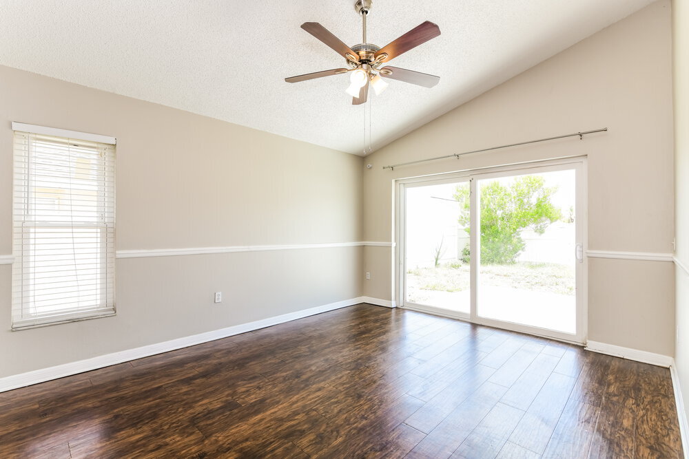 Building Photo - 1129 Pinedale Dr