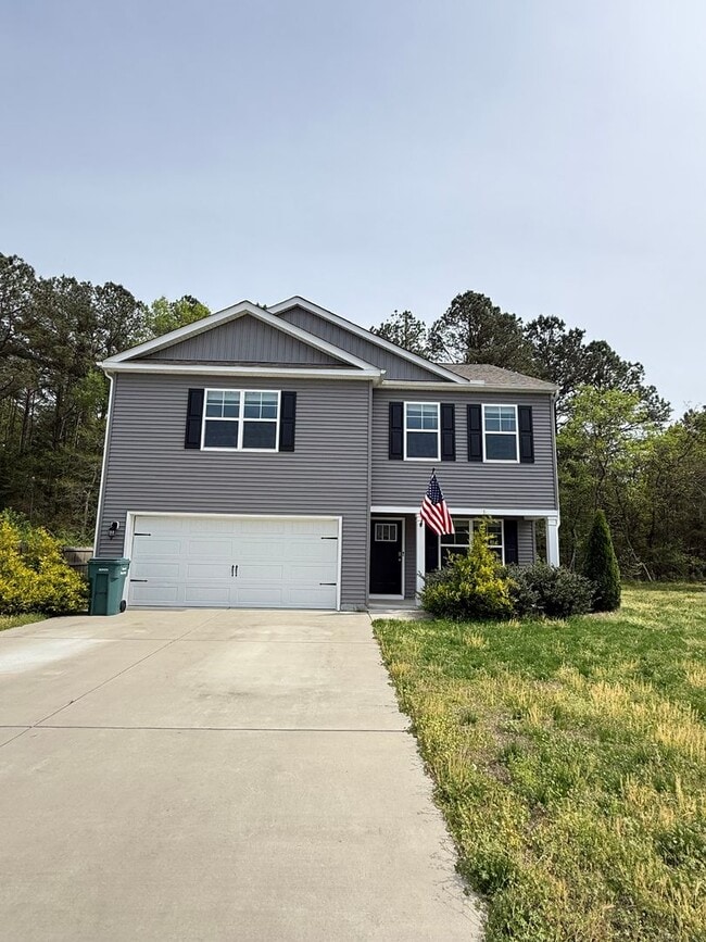 Building Photo - Rivergate