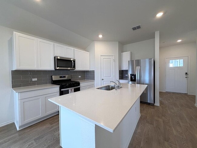 Building Photo - 348 San Juan Trl