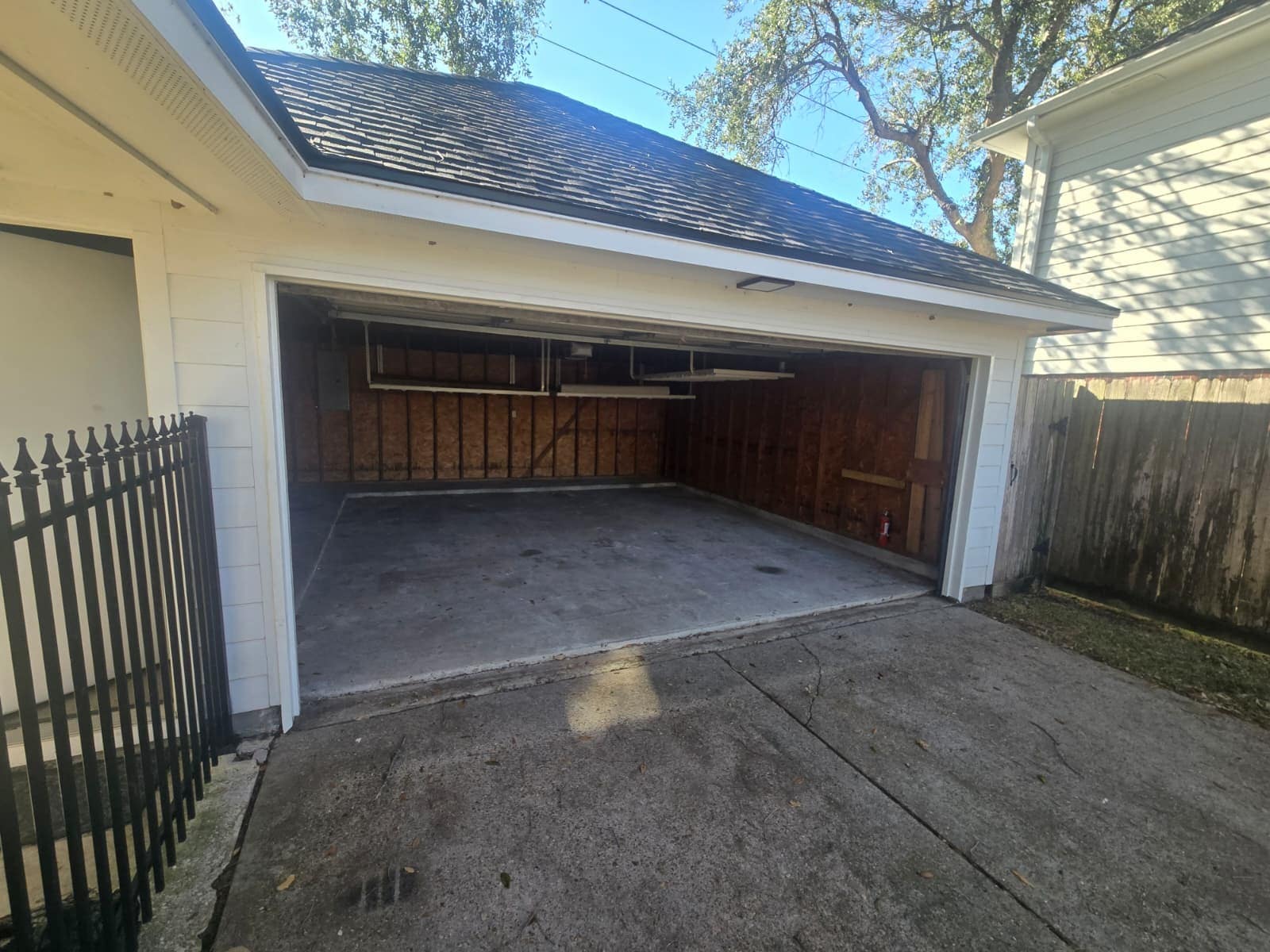 Building Photo - 12851 Apple Forest Trl