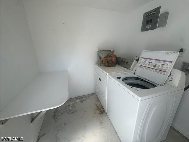 Building Photo - 16901 Juanita Ave