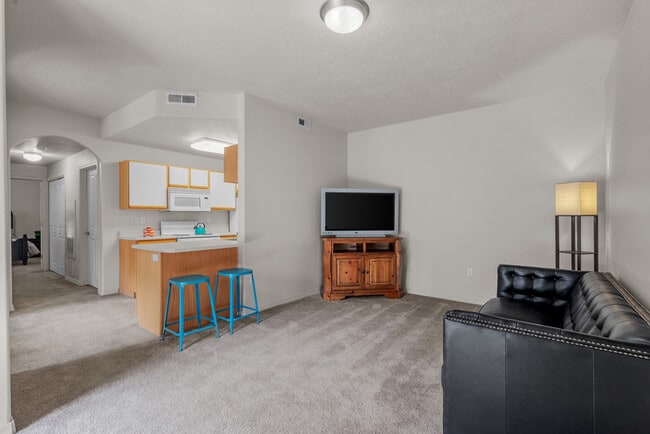 Building Photo - Pleasant Springs Apartments