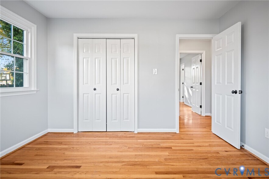 Building Photo - 3908 Pfost Ave