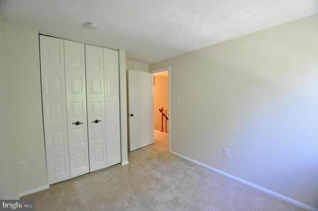 Building Photo - 17404 Founders Mill Dr