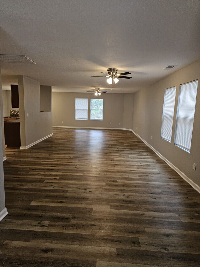 Building Photo - 130 Blackwell Ct