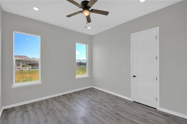Building Photo - 303 Highlander Ct