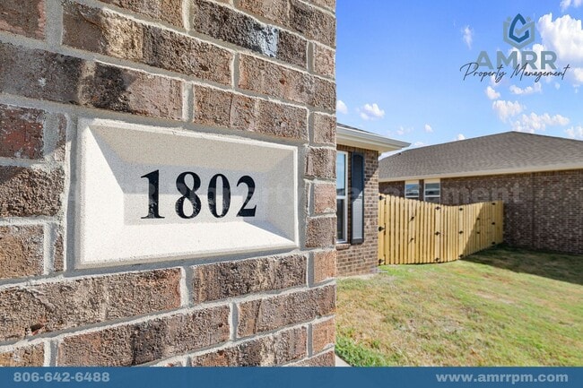 Building Photo - 1802 Ferguson St