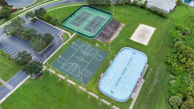 Building Photo - 15049 Spinnaker Cove Ln