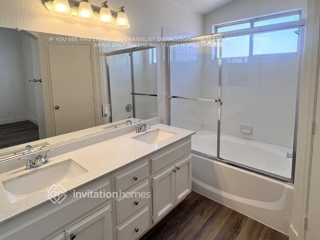 Building Photo - 9092 Sandy Slate Way