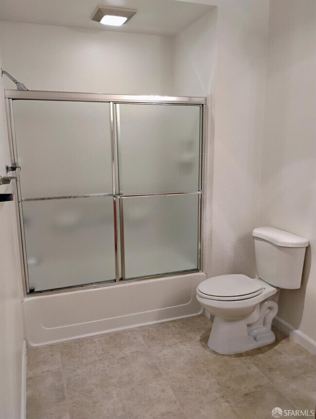 Building Photo - 2902 Hastings Shore Ln