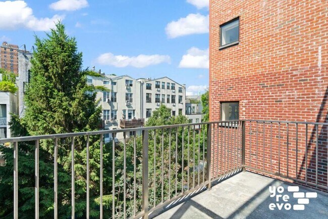 Building Photo - 1 bedroom in Brooklyn NY 11215