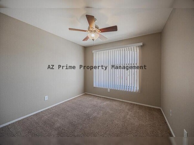 Building Photo - 12859 W Cambridge Ave